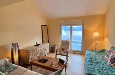 Kompletno renoviran apartman sa pogledom na Boku – Krašići (52m²)