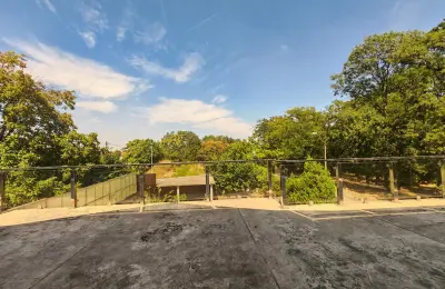 Izdaje se smeštaj za radnike – Zelengorska 2, Zemun