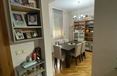 Izdaje se stan - Prvomajska, Zemun - 600 e