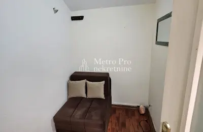Dvoiposoban stan na prodaju, Slavija, 42m2 + 15m2 terasa