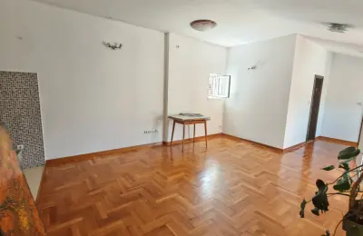 Stan u centru Zemuna