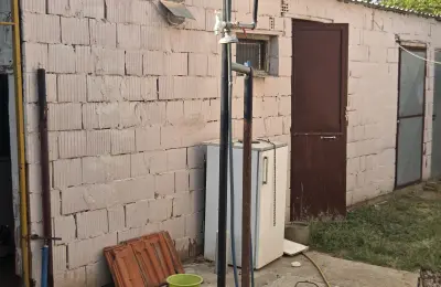 Vikendica kod Zrenjanina, 42m2