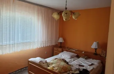 Kuća u Krčedinu