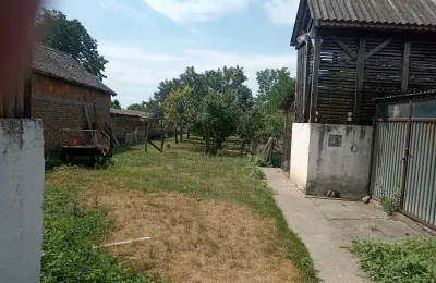 Kuća u Krčedinu