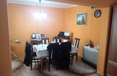 Kuća u Krčedinu