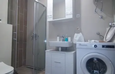 Nov,moderan, potpuno opremljen dvosoban stan u Sunnyvillu,Višnjička banja