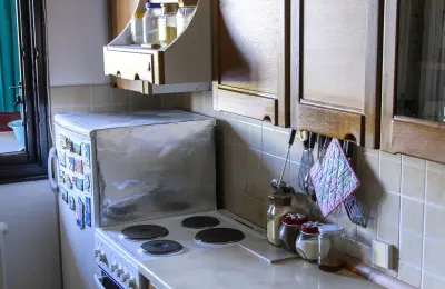 Prodajem jednosoban stan na Petlovom brdu 57+12m2