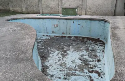 NA PRODAJU LUKSUZNA KUĆA SA IMANJEM I BAZENOM – STAPAR KOD SOMBORA