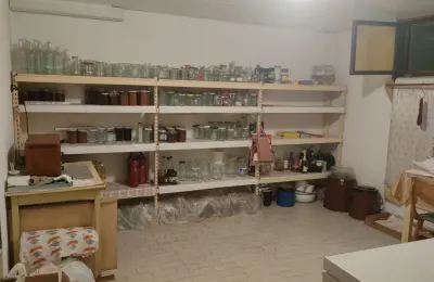 NA PRODAJU LUKSUZNA KUĆA SA IMANJEM I BAZENOM – STAPAR KOD SOMBORA