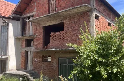 PRODAJA KUĆE – PROKUPLJE, KRUŠEVAČKA ULICA – 210,65 m²
