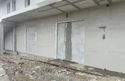 Smederevski put, poslovni prostor-lokal, Beograd
