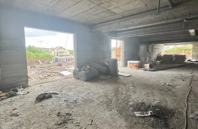 Smederevski put, poslovni prostor-lokal, Beograd