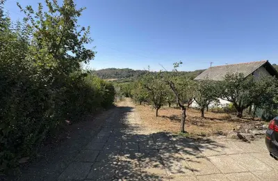 Vikend kuća 55m2,uknjižena,na 10ari placa