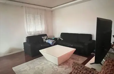 Prodajem kucu u Batajnici u lepom kraju
