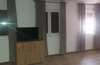 Prodaje se stambeni-vikend objekat,Vinci-Golubac