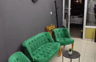 Izdajem frizerski salon u Novom Sadu na Novoj Detelinari