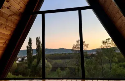 Na prodaju Luxury Villas&Poll,Aranđelovac