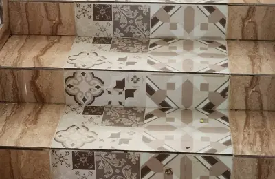 Sredjena kuca 200m2 sa visokim zidovima i potpuno privatnoscu-4km od Soko Banje-Resnik Galerija slika