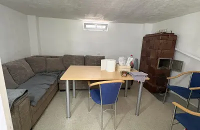 Vikend kuća 55m2,uknjižena,na 10ari placa