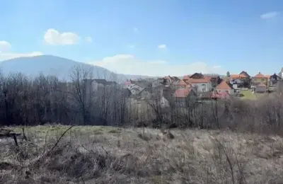 Prodajem plac 8.13 ari