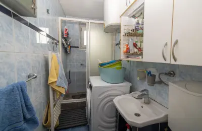 Prodajem stan na Karaburmi 62m2