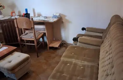 Deo kuce u nizu na izuzetnoj lokaciji