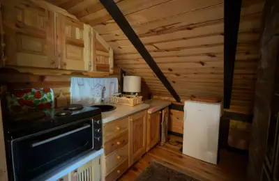 Na prodaju-porodična kuća na Borovoj glavi, Dobroselica-Zlatibor