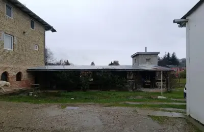 Na prodaju stambeno-poslovni objekat, Paragovo