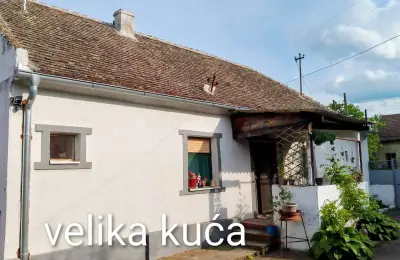Prodajem kucu u Banatskoj Dubici