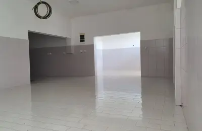 Izdajem ili prodajem poslovni prostor Smederevo-Vodanj