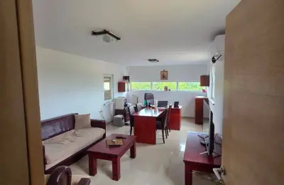 Prodajem halu u Valjevu