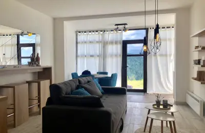 LUX apartman sa dvorištem i panoramskim pogledom na Kopaoniku
