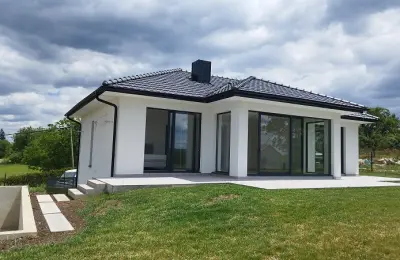 Luksuzna kuca sa bazenom Popovic-Sopot-Kosmaj