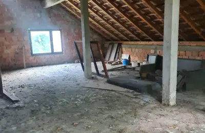 Prodajem stambeno-poslovni objekat u Vranicu