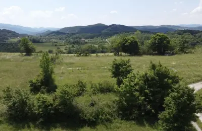 Plac na Divčibarama-selo Rosici