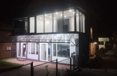 Sremcica,centar ul.Beogradska lokal 55m2(+11m2)