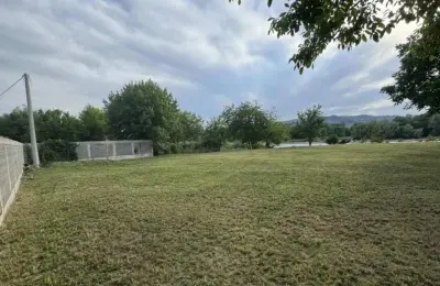 Plac na Drini-Banja Koviljaca