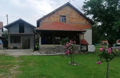 Kuca na prodaju Mladenovac-Medjuluzje
