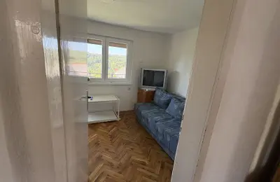 Vikend kuća 55m2,uknjižena,na 10ari placa
