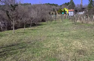 Plac za turističko-rekreativni kompleks u blizini Novog Sada