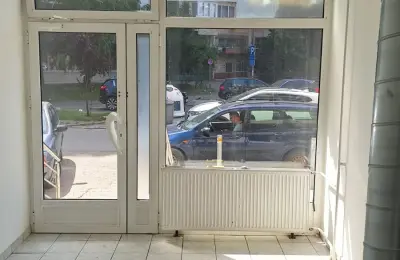 Prodaja lokala 42m2 u dva nivoa-Novo Naselje,Novi Sad