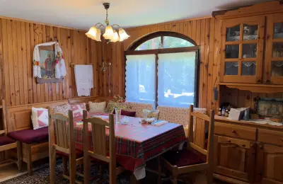 Na prodaju-porodična kuća na Borovoj glavi, Dobroselica-Zlatibor