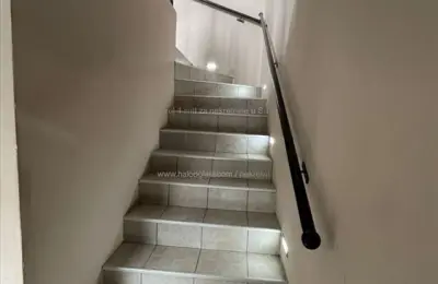 Prodajem kucu u Batajnici u lepom kraju