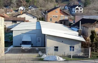Hala, magacin, skladište za izdavanje