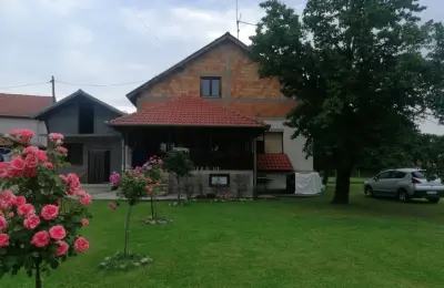 Kuca na prodaju Mladenovac-Medjuluzje