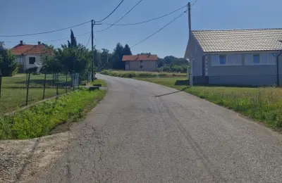 Barajevo-gradjevinski plac 5 ari