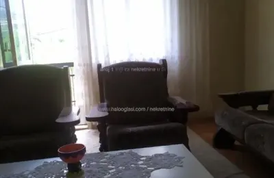 Kuća u Surdulici, 180m2, 6ari placa