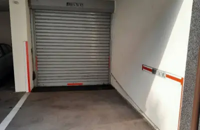 Prodajem garazu