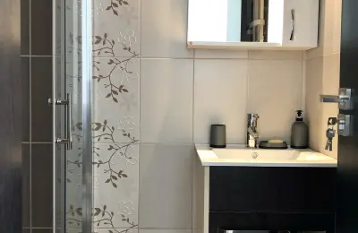 LUX apartman sa dvorištem i panoramskim pogledom na Kopaoniku