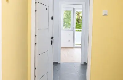 Prodajem stan na Karaburmi